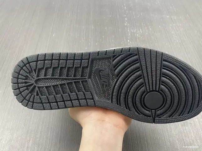HYPE 1 Air Jordan Volt OG 555088-702 High 0430